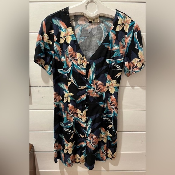 Floral Button-Front Mini Dress - Roxy XS - Picture 1 of 7